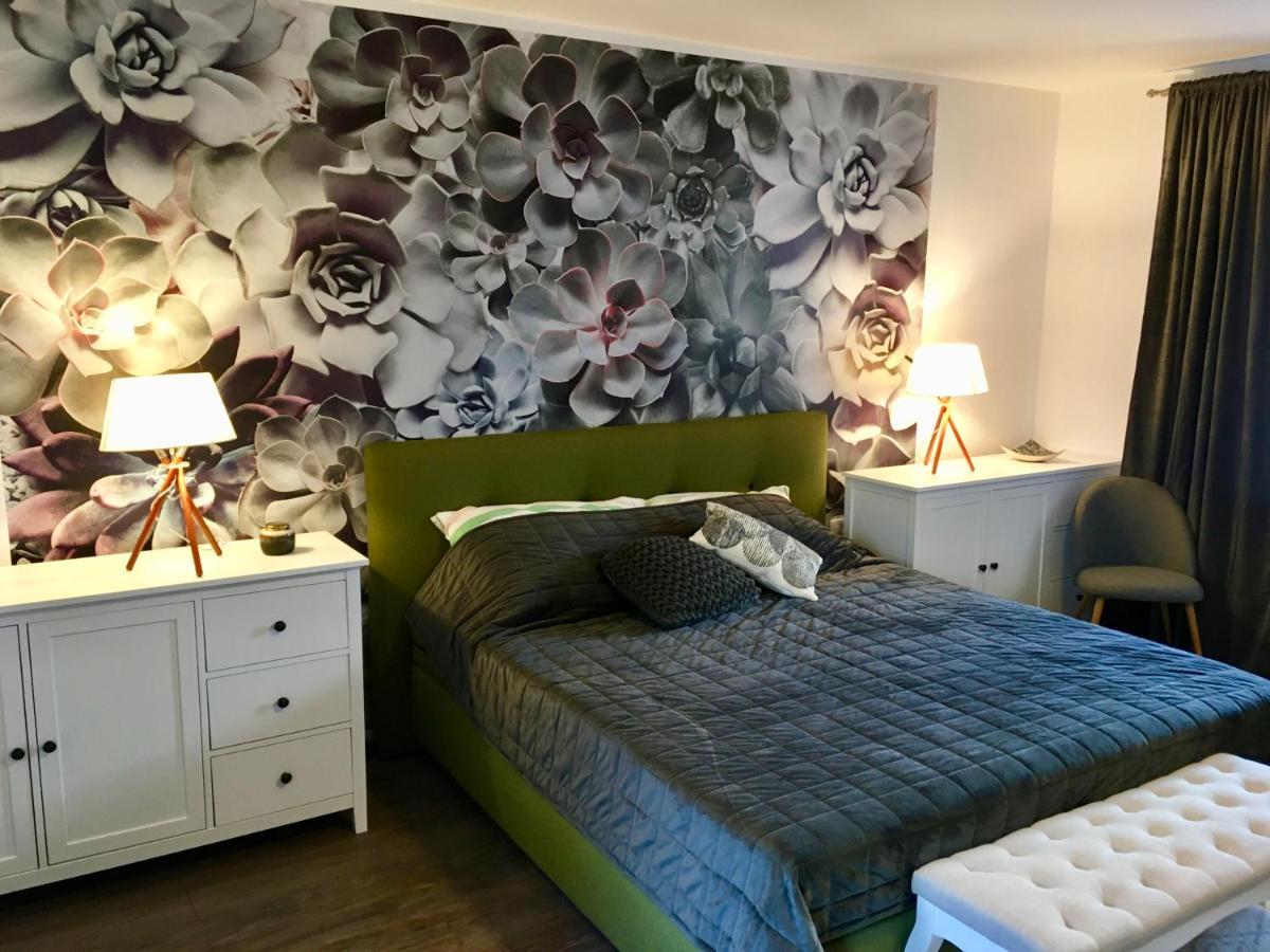 Stay Apartments Bled Bagian luar foto