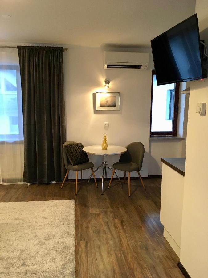 Stay Apartments Bled Bagian luar foto